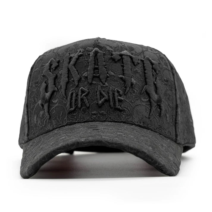 vista frontal de gorra skate or die de barbas hats