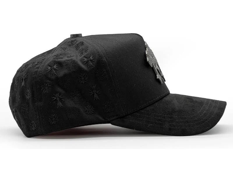 vista lateral derecha de la gorra chrome blackout barbas hats